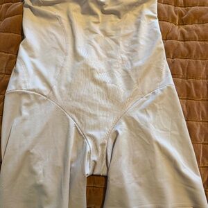 Naomi and Nicole Shapewear